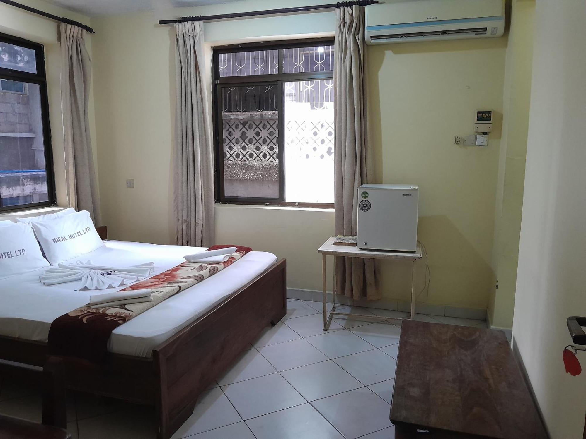Hotel Ideal Dar es Salaam Esterno foto