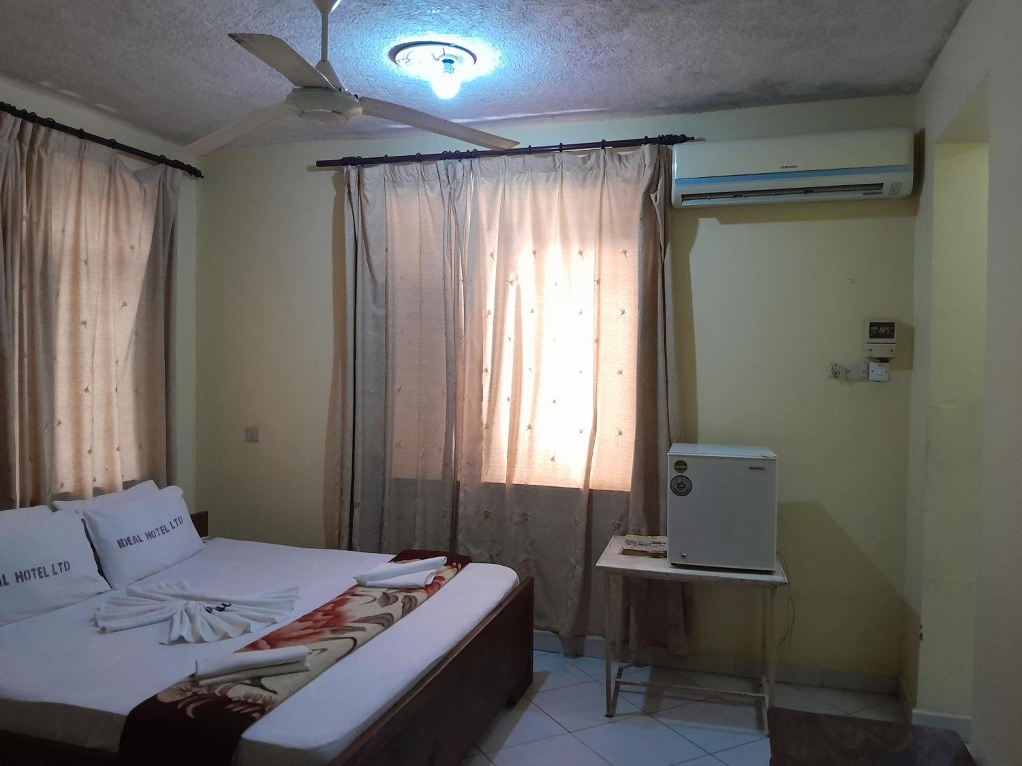 Hotel Ideal Dar es Salaam Esterno foto