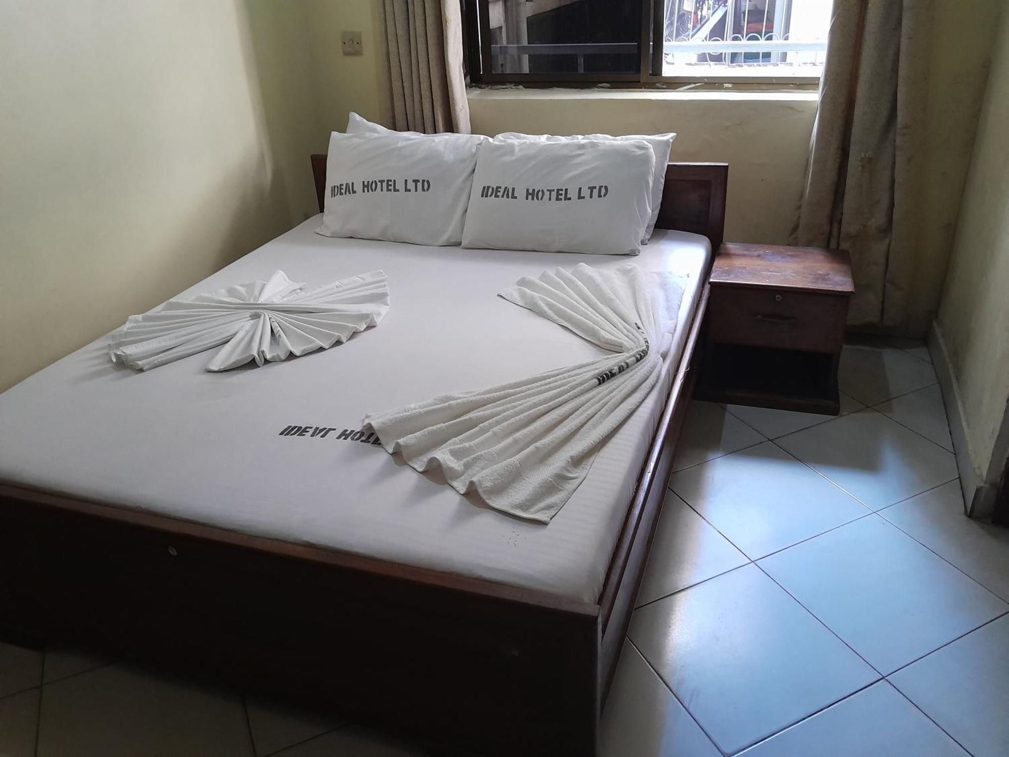 Hotel Ideal Dar es Salaam Esterno foto