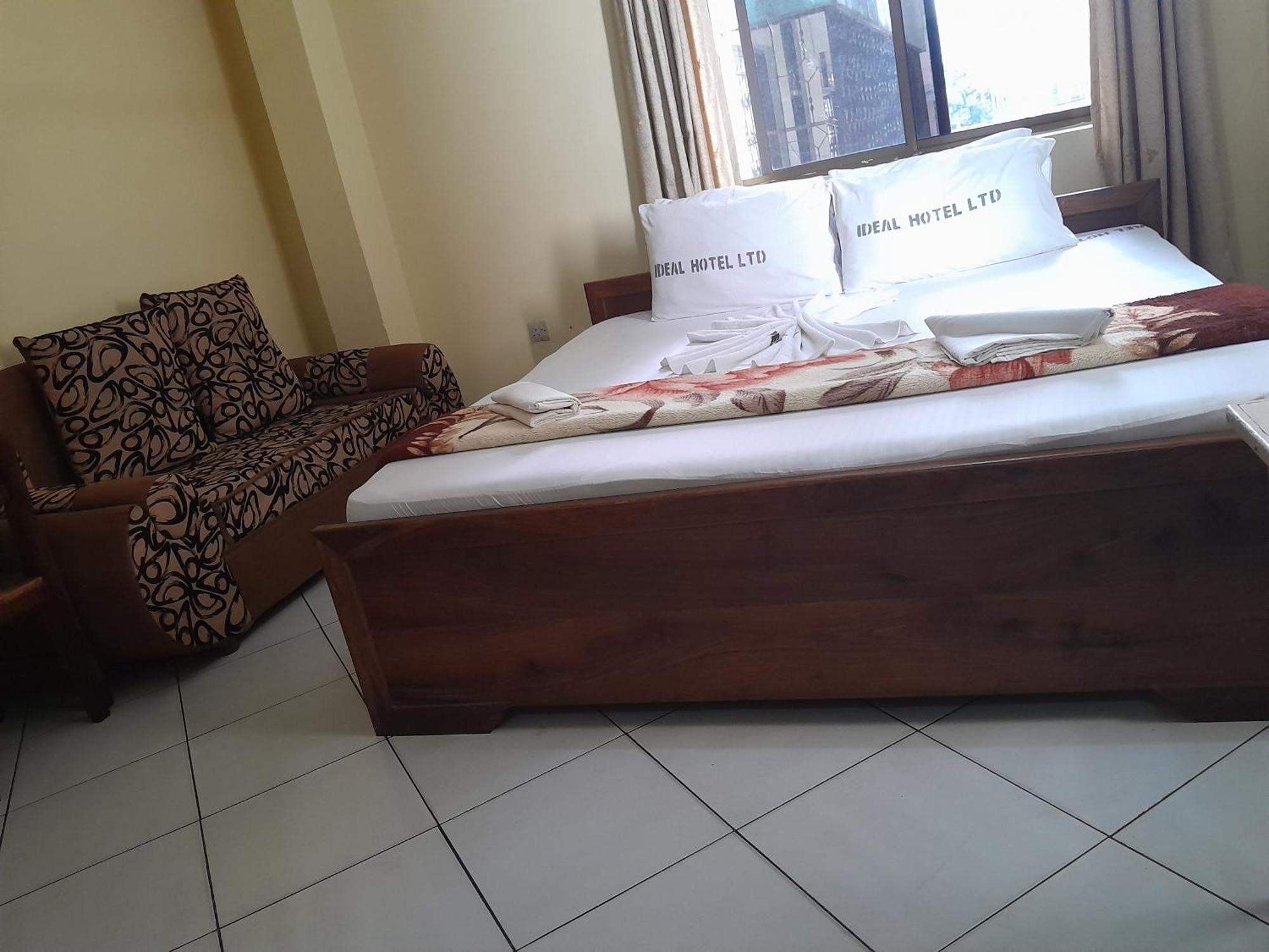 Hotel Ideal Dar es Salaam Esterno foto